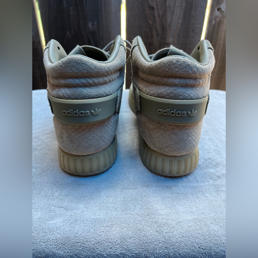 Adidas Invader Strap Green Grey Suede US M 7.5 W 9 - Picture 4 of 6